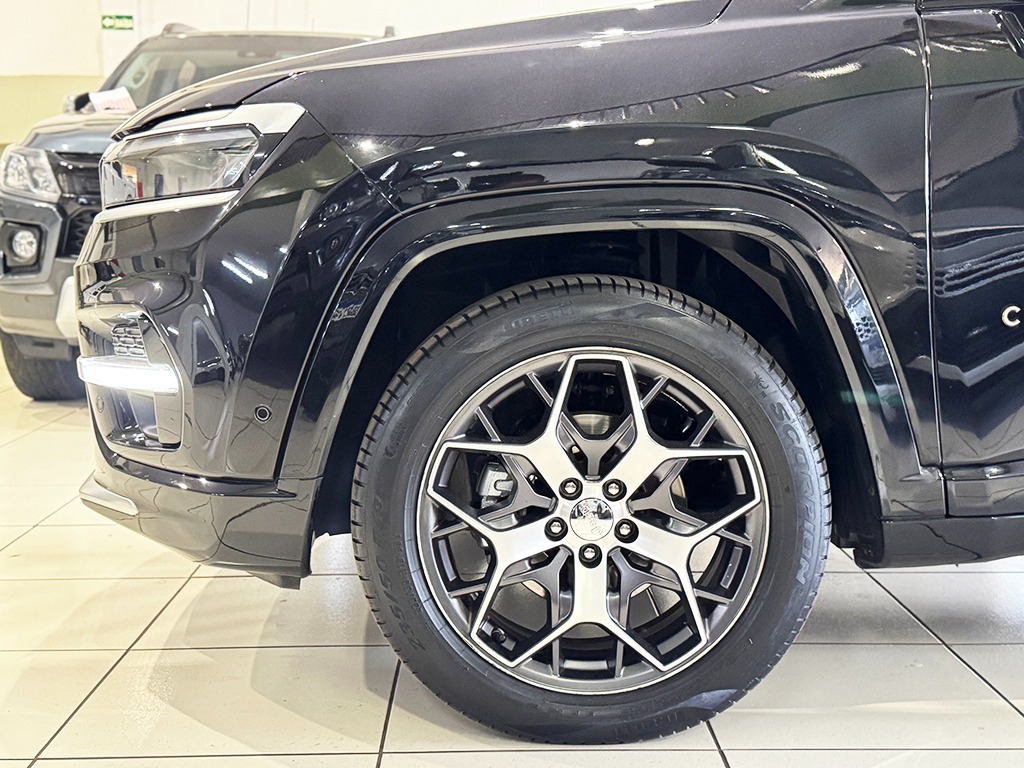 JEEP COMMANDER