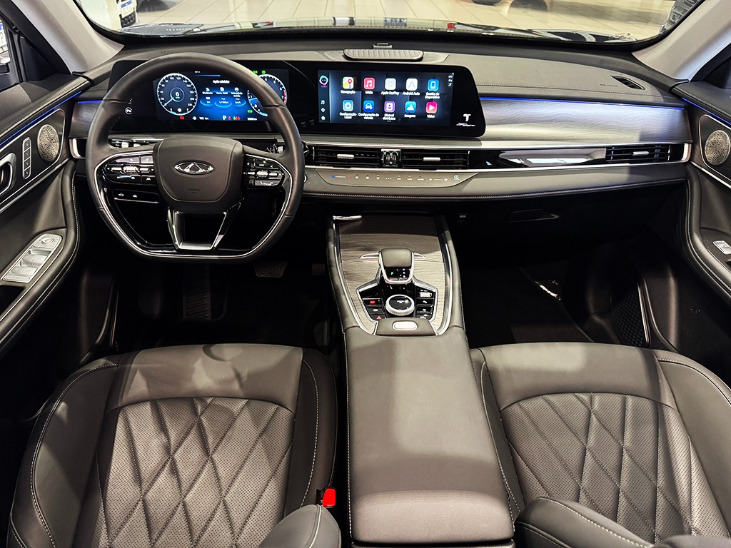 CHERY TIGGO 8