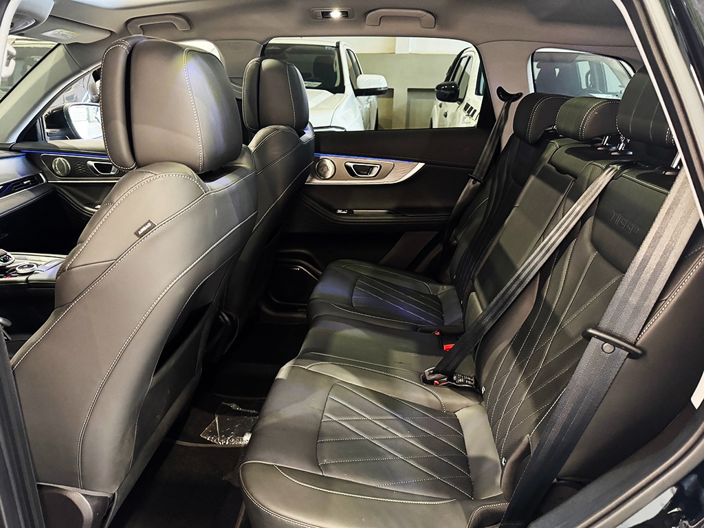 CHERY TIGGO 8