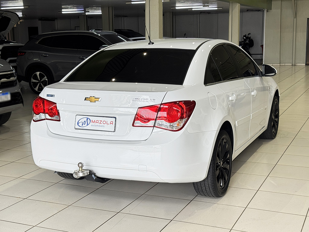 CHEVROLET CRUZE
