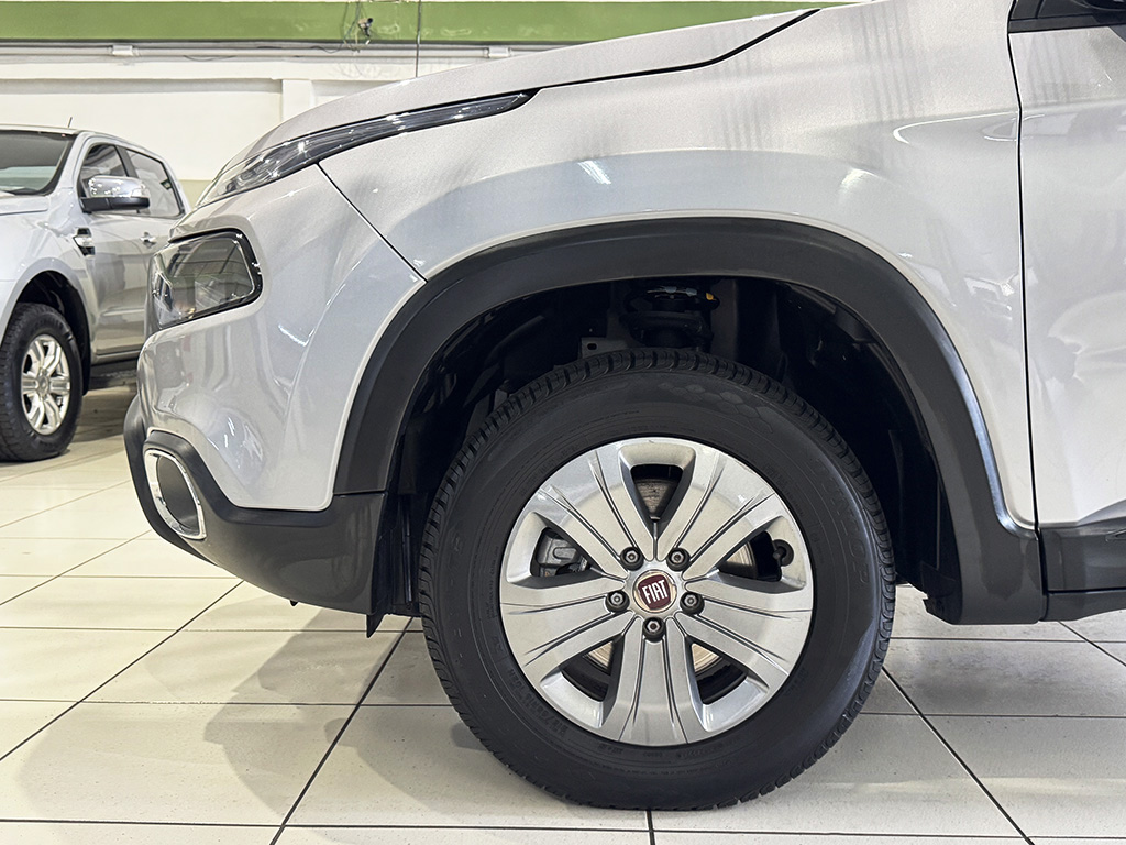 FIAT TORO