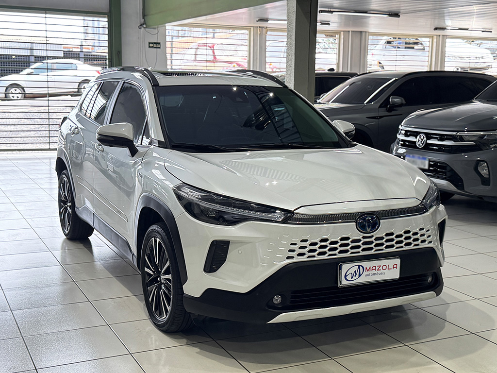TOYOTA COROLLA CROSS