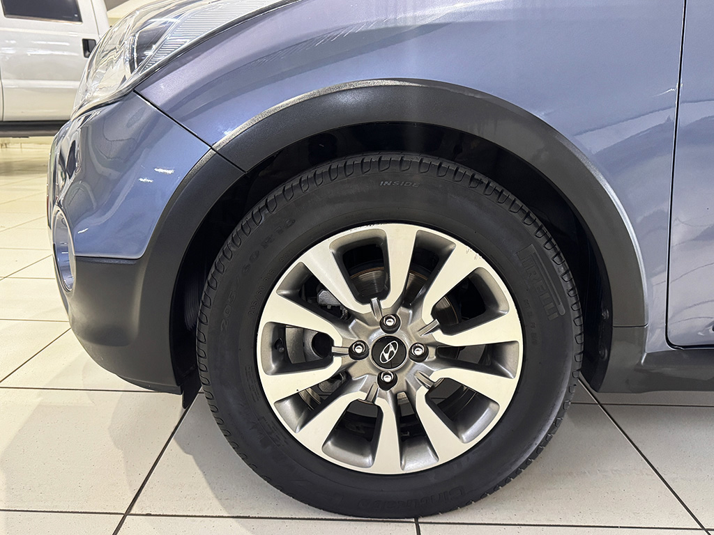 HYUNDAI HB20X
