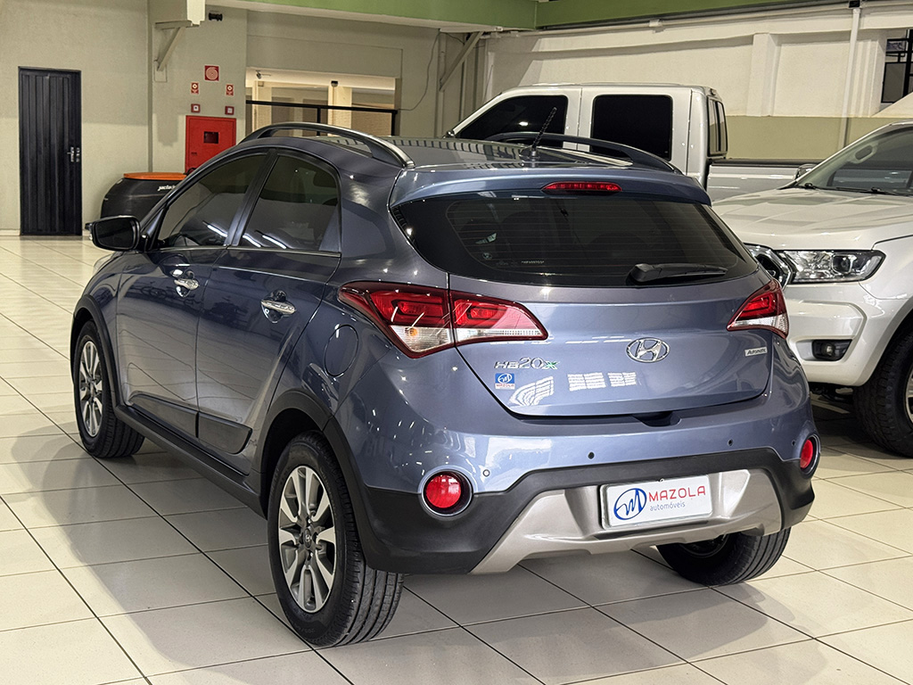 HYUNDAI HB20X
