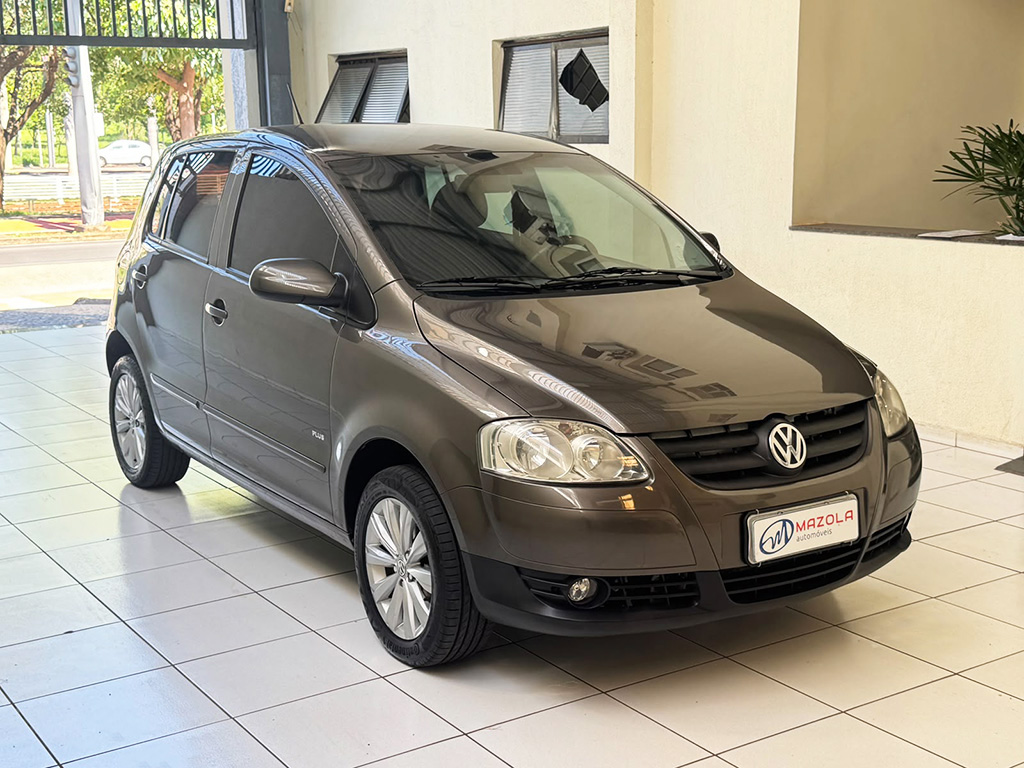 VOLKSWAGEN FOX