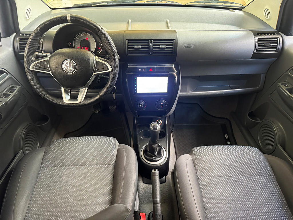 VOLKSWAGEN FOX