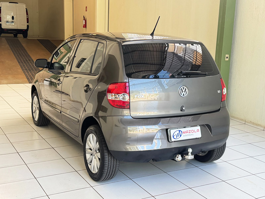 VOLKSWAGEN FOX