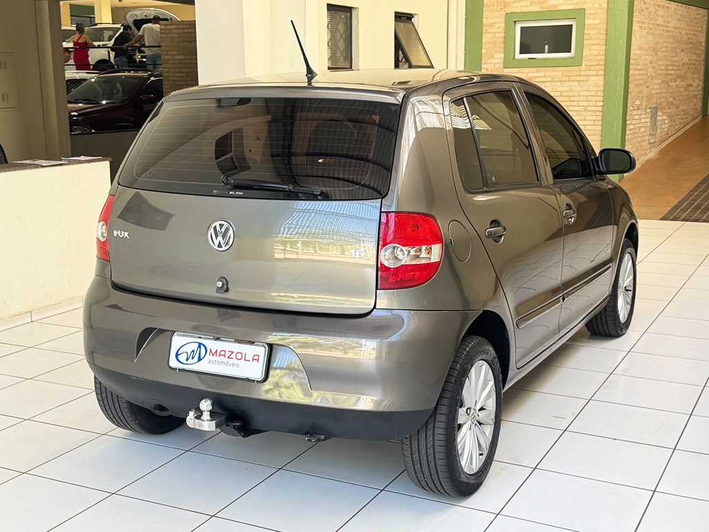 VOLKSWAGEN FOX