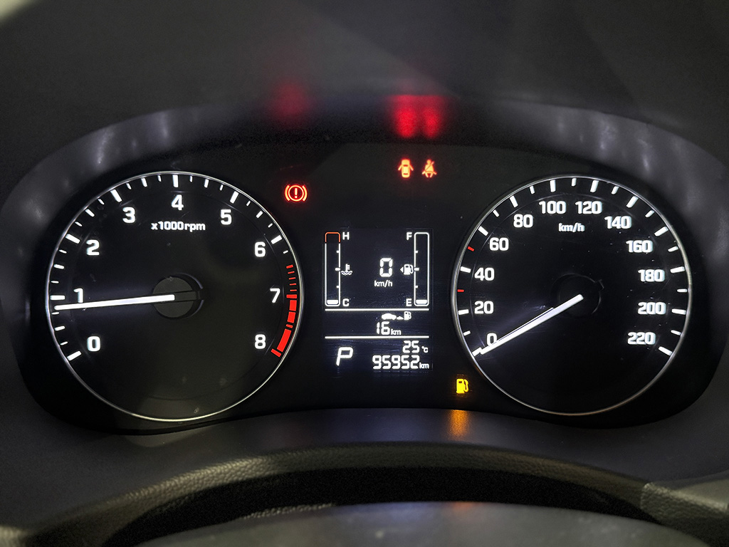 HYUNDAI CRETA