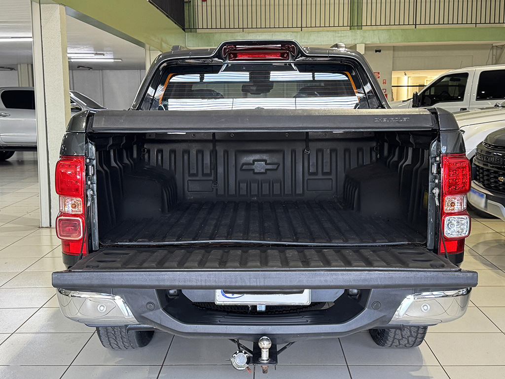 CHEVROLET S10