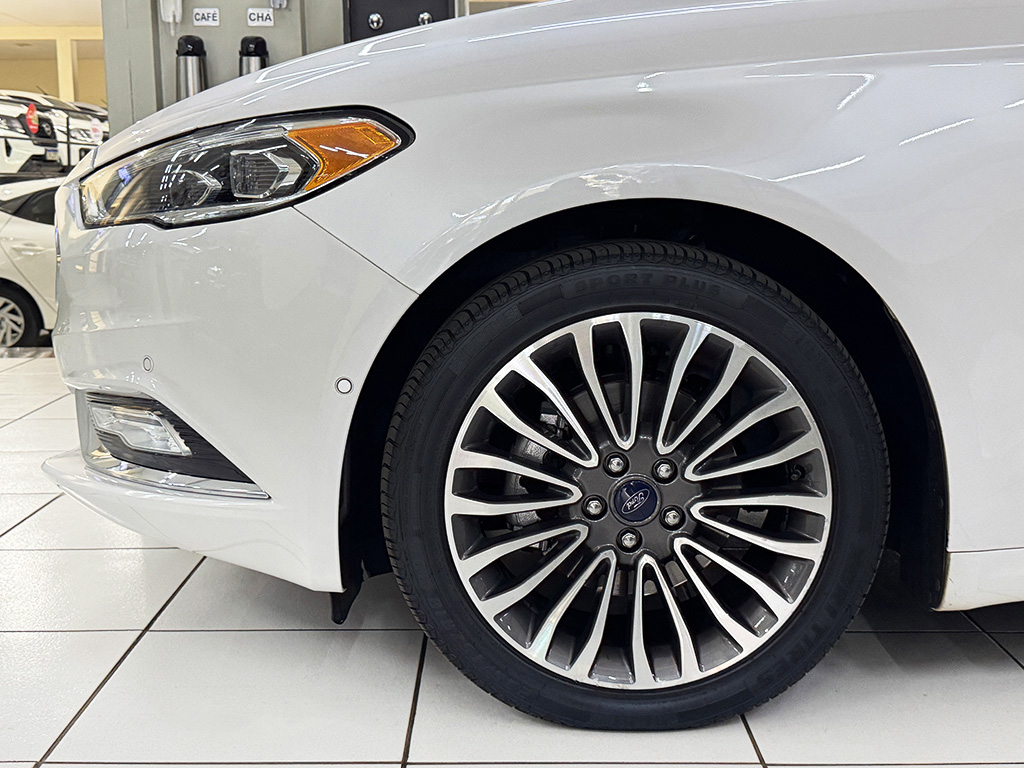 FORD FUSION