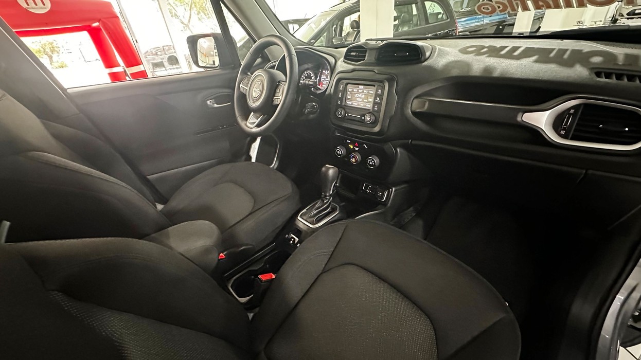 RENEGADE 1.8 16V SPORT