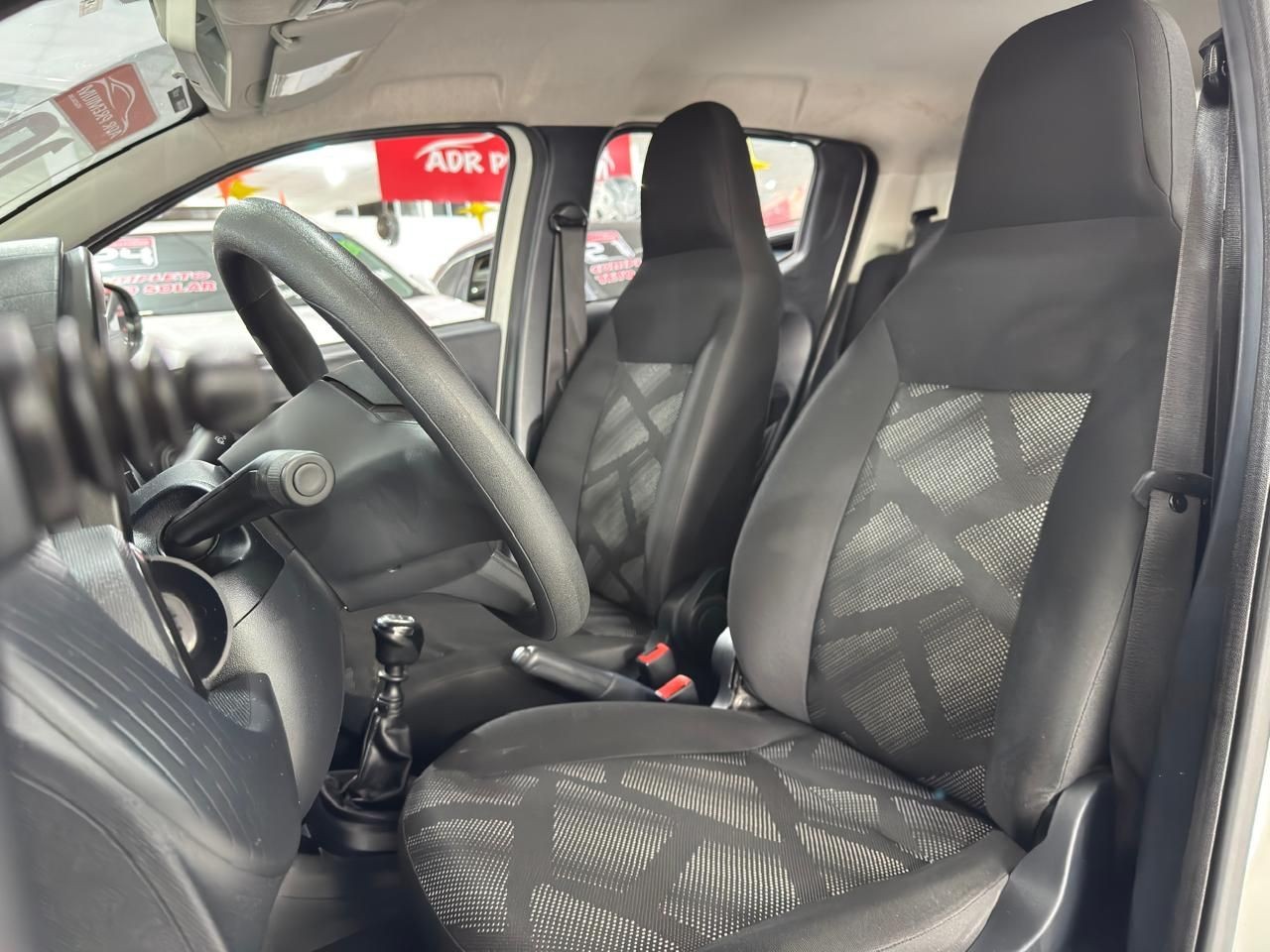 MOBI 1.0 8V EVO LIKE.