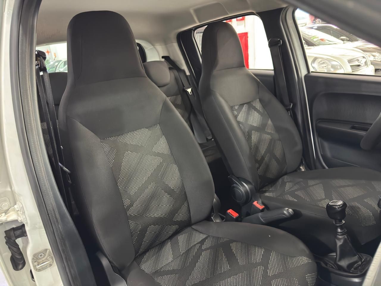 MOBI 1.0 8V EVO LIKE.