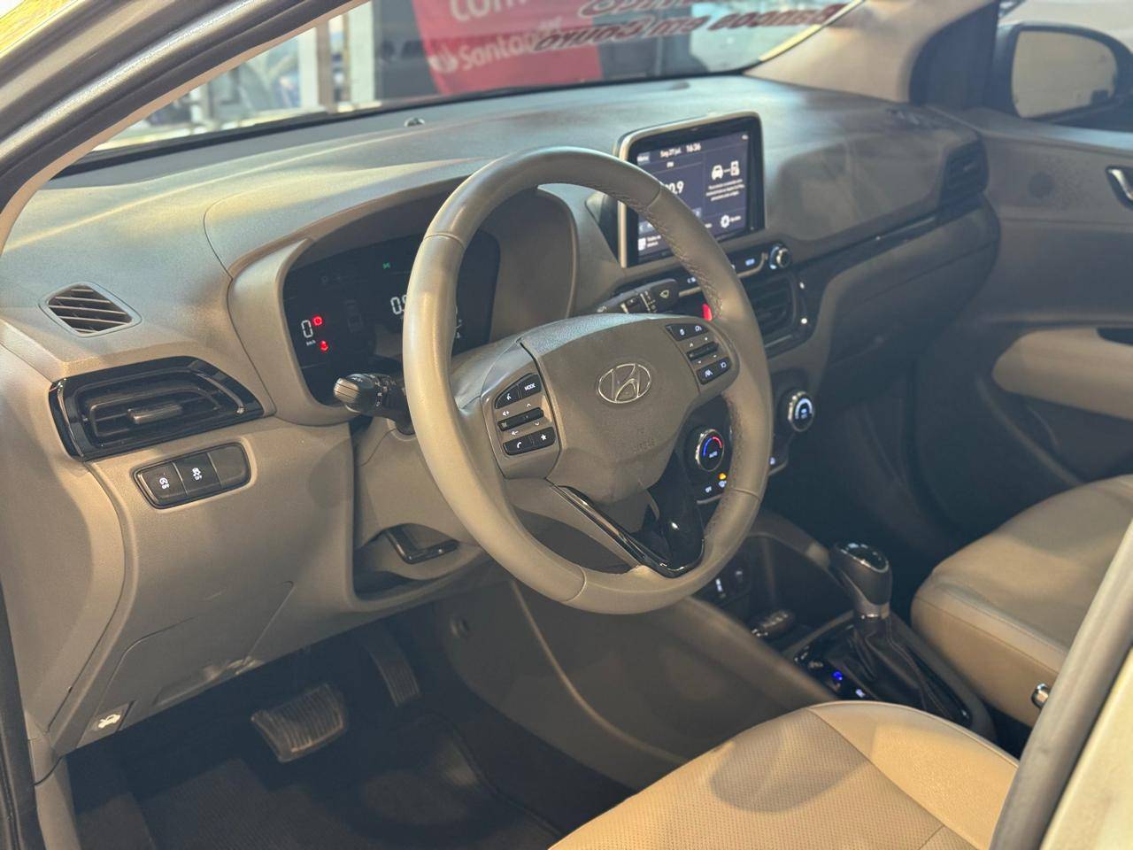HYUNDAI HB20S