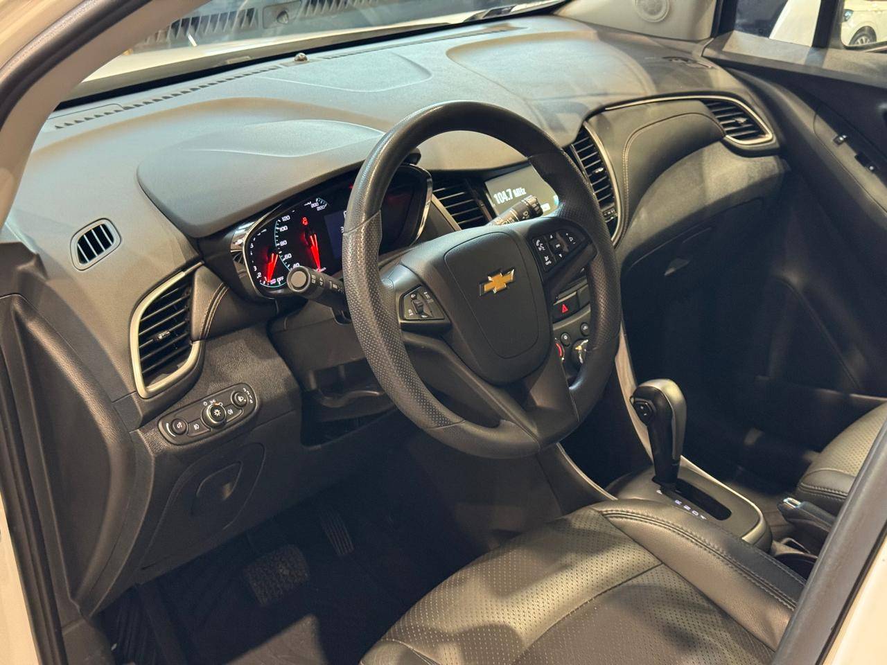 CHEVROLET TRACKER