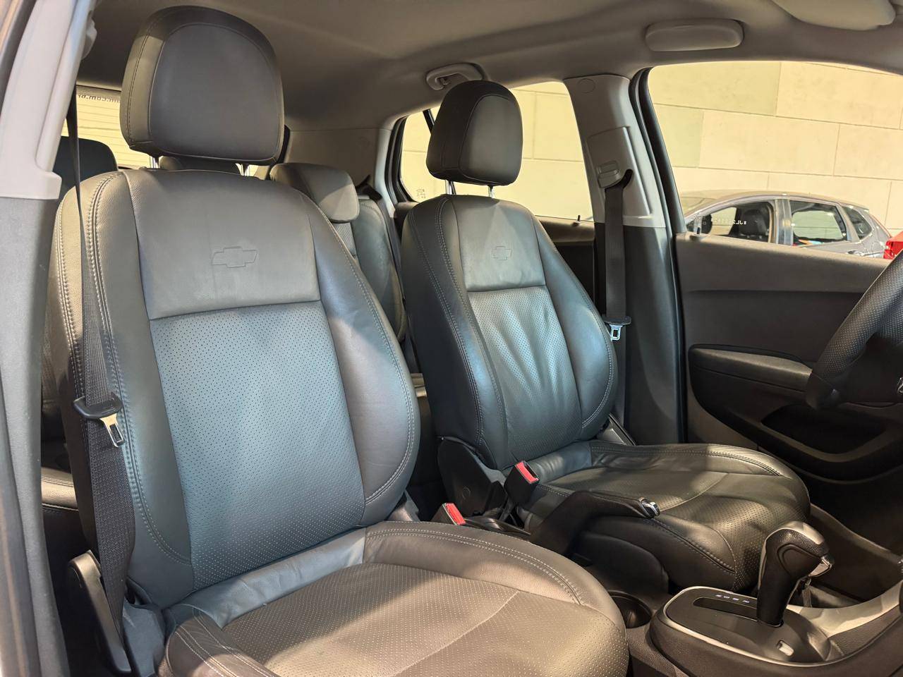 CHEVROLET TRACKER
