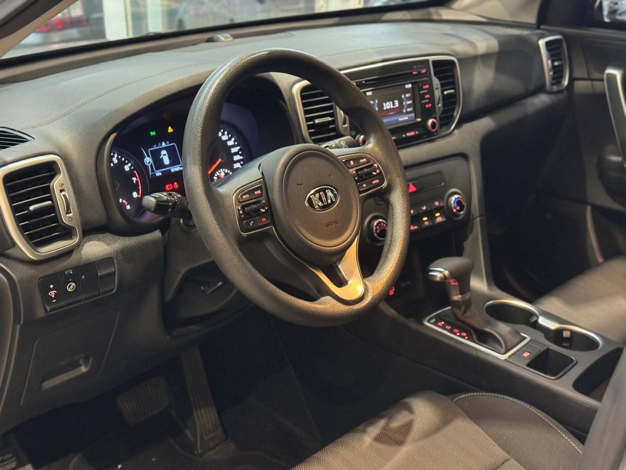 KIA SPORTAGE