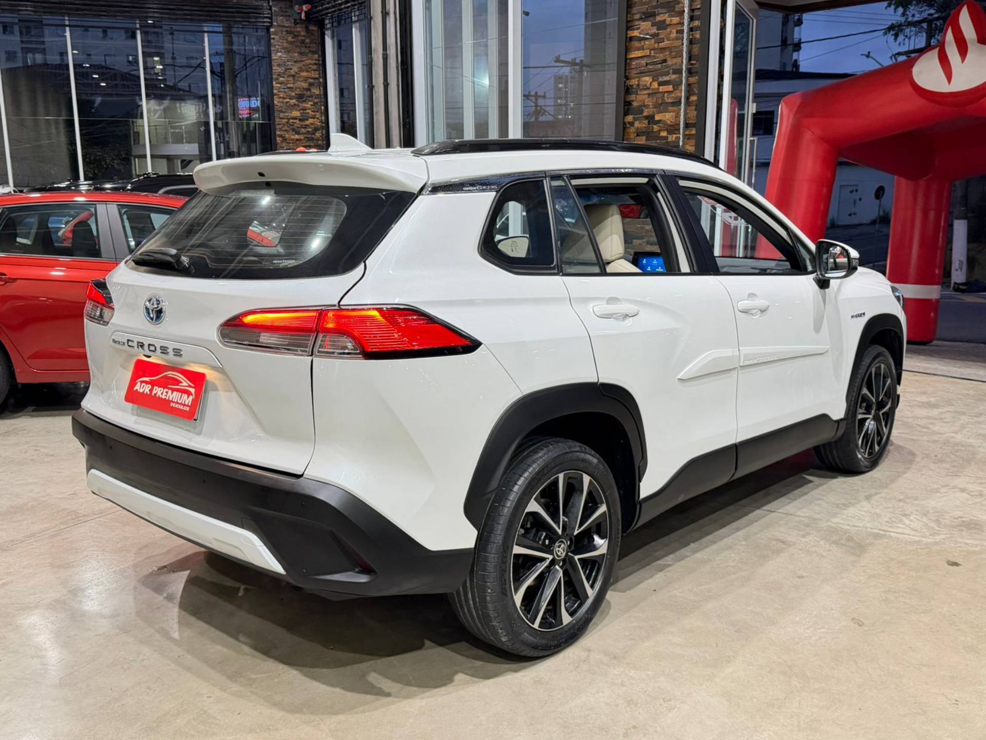 TOYOTA COROLLA CROSS