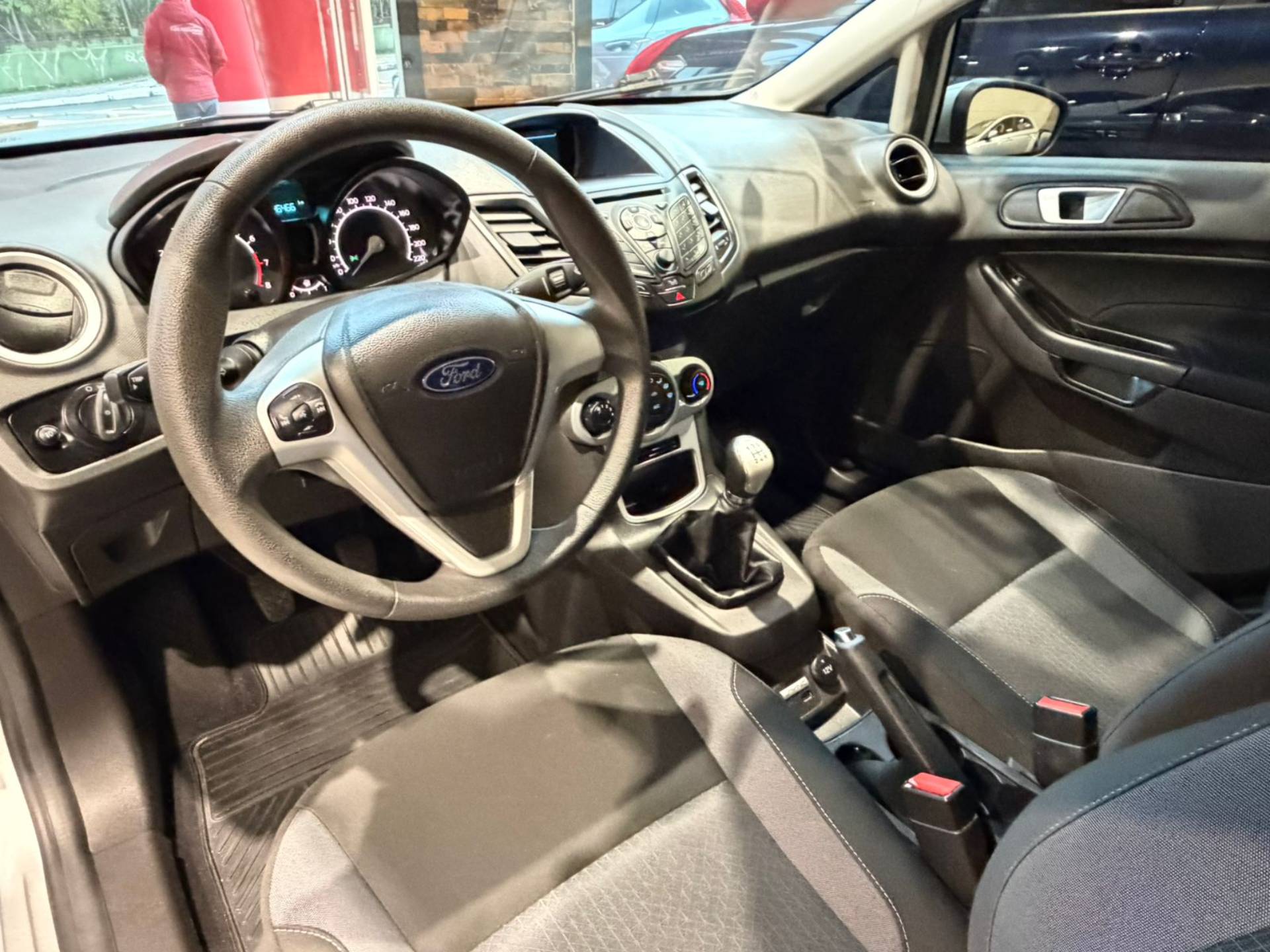 FORD FIESTA