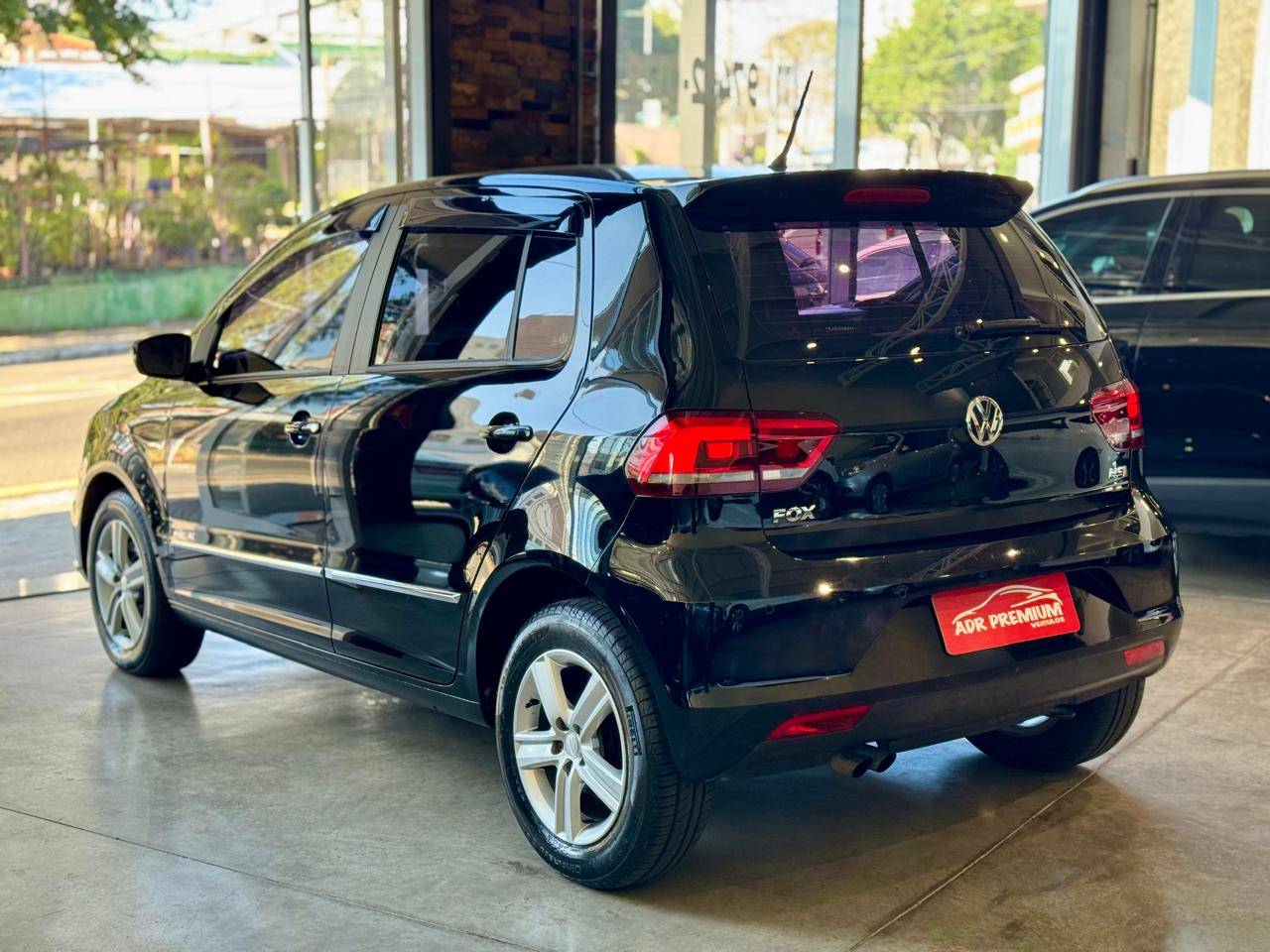 VOLKSWAGEN FOX