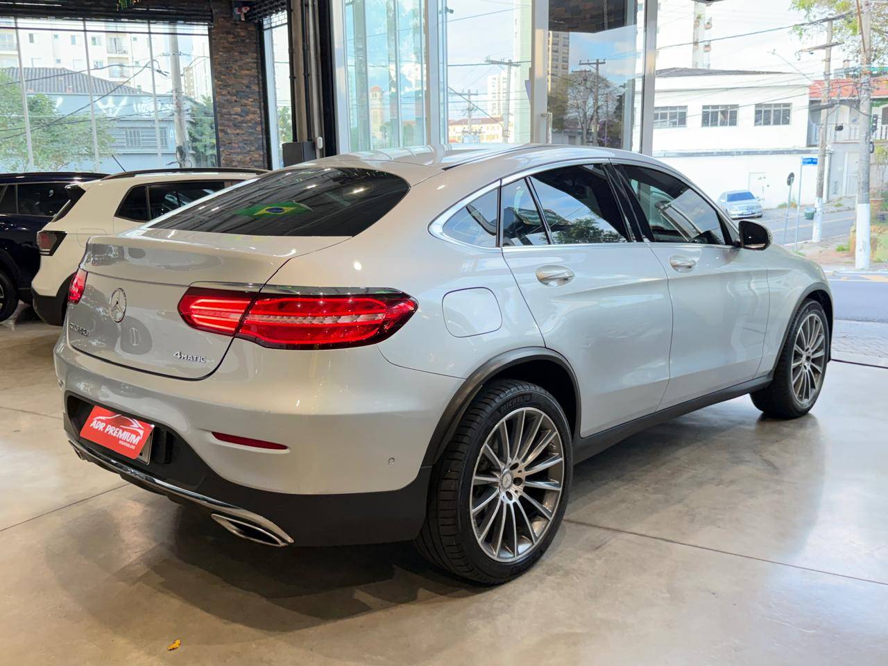 MERCEDES-BENZ GLC 250