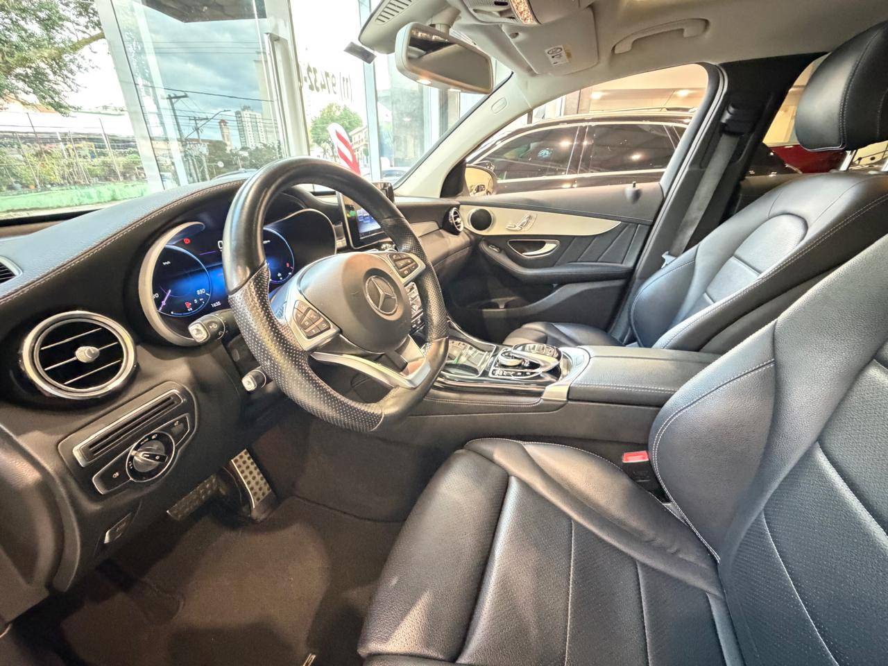 MERCEDES-BENZ GLC 250