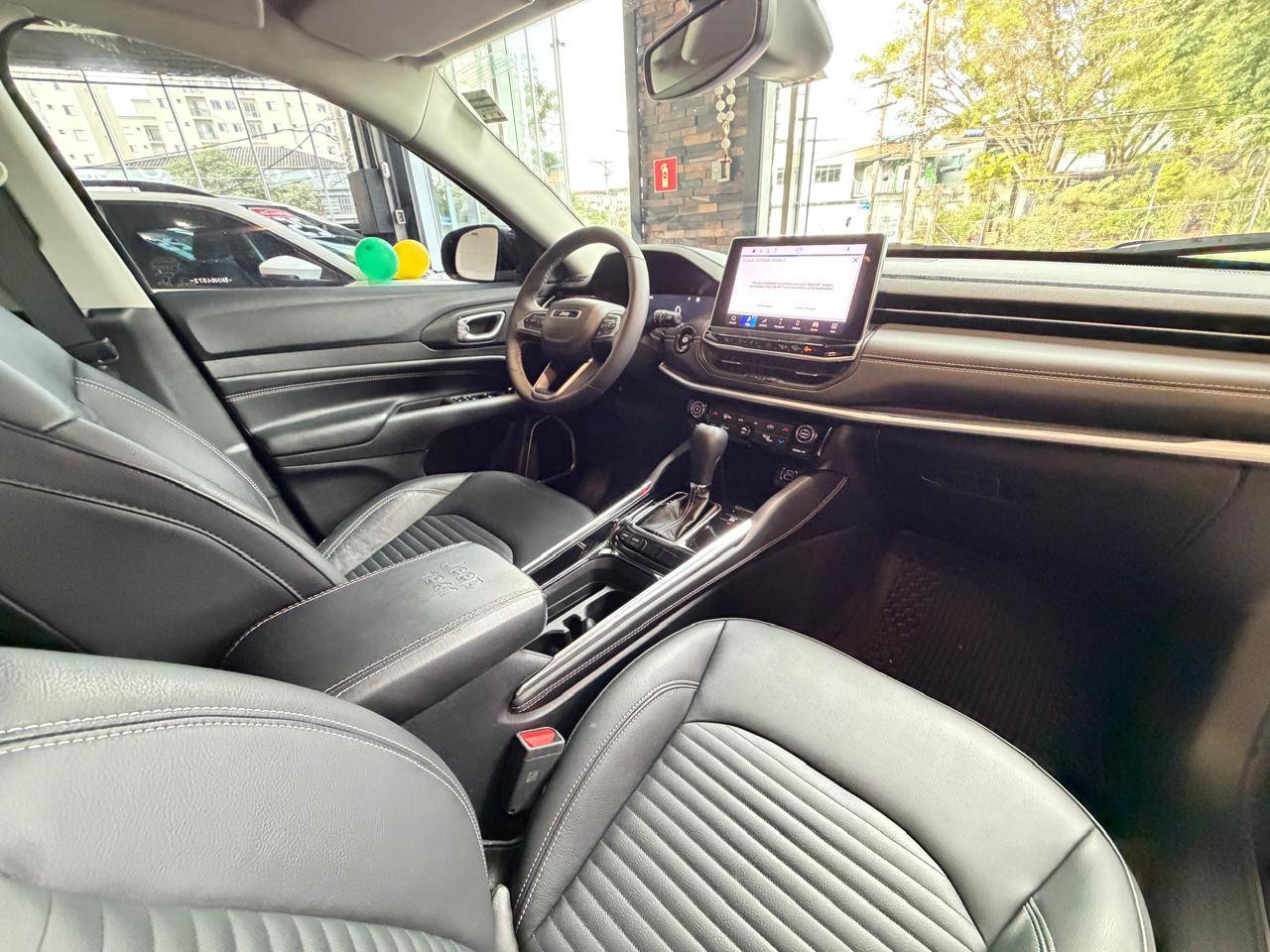 JEEP COMMANDER