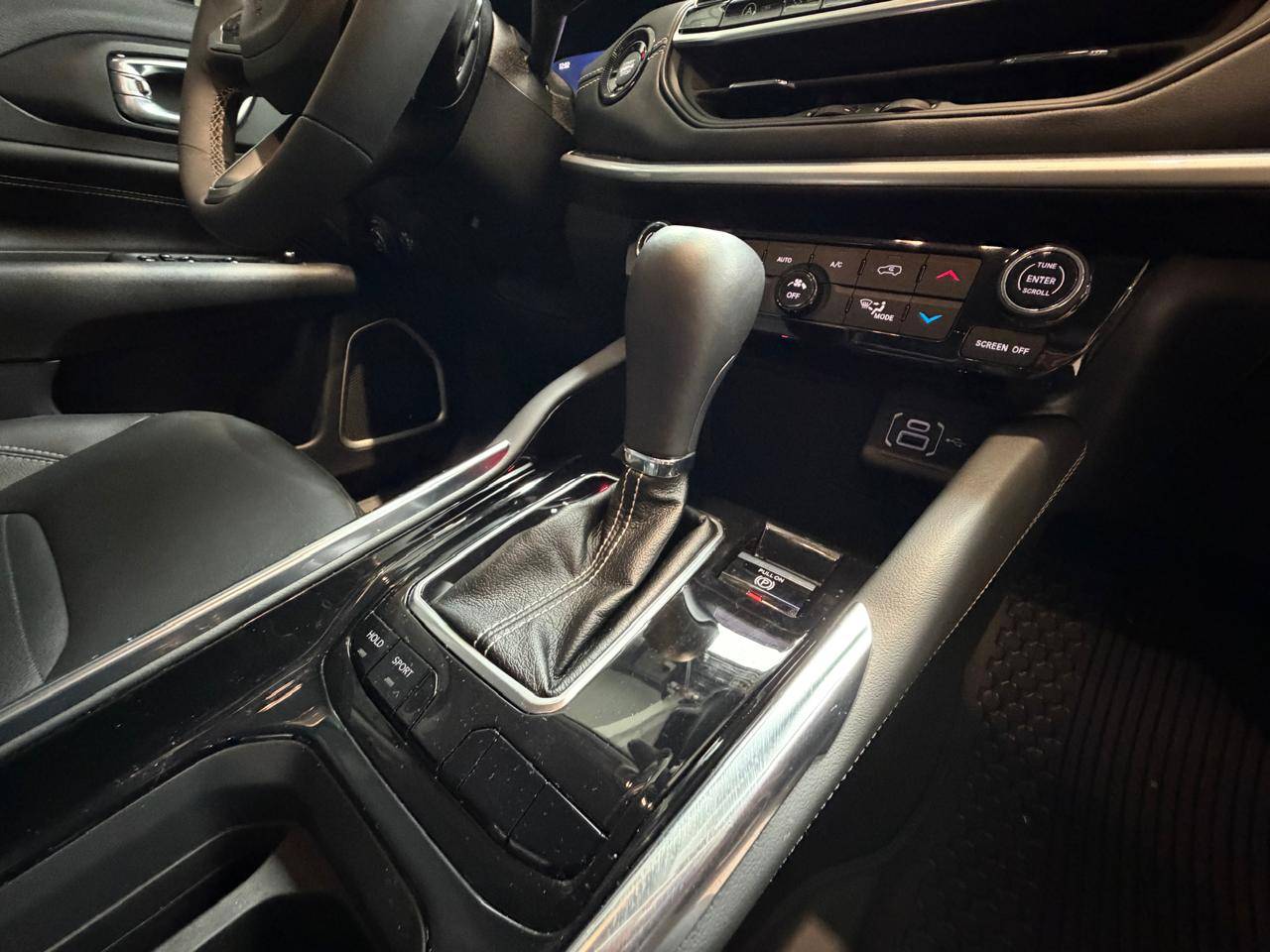 JEEP COMMANDER
