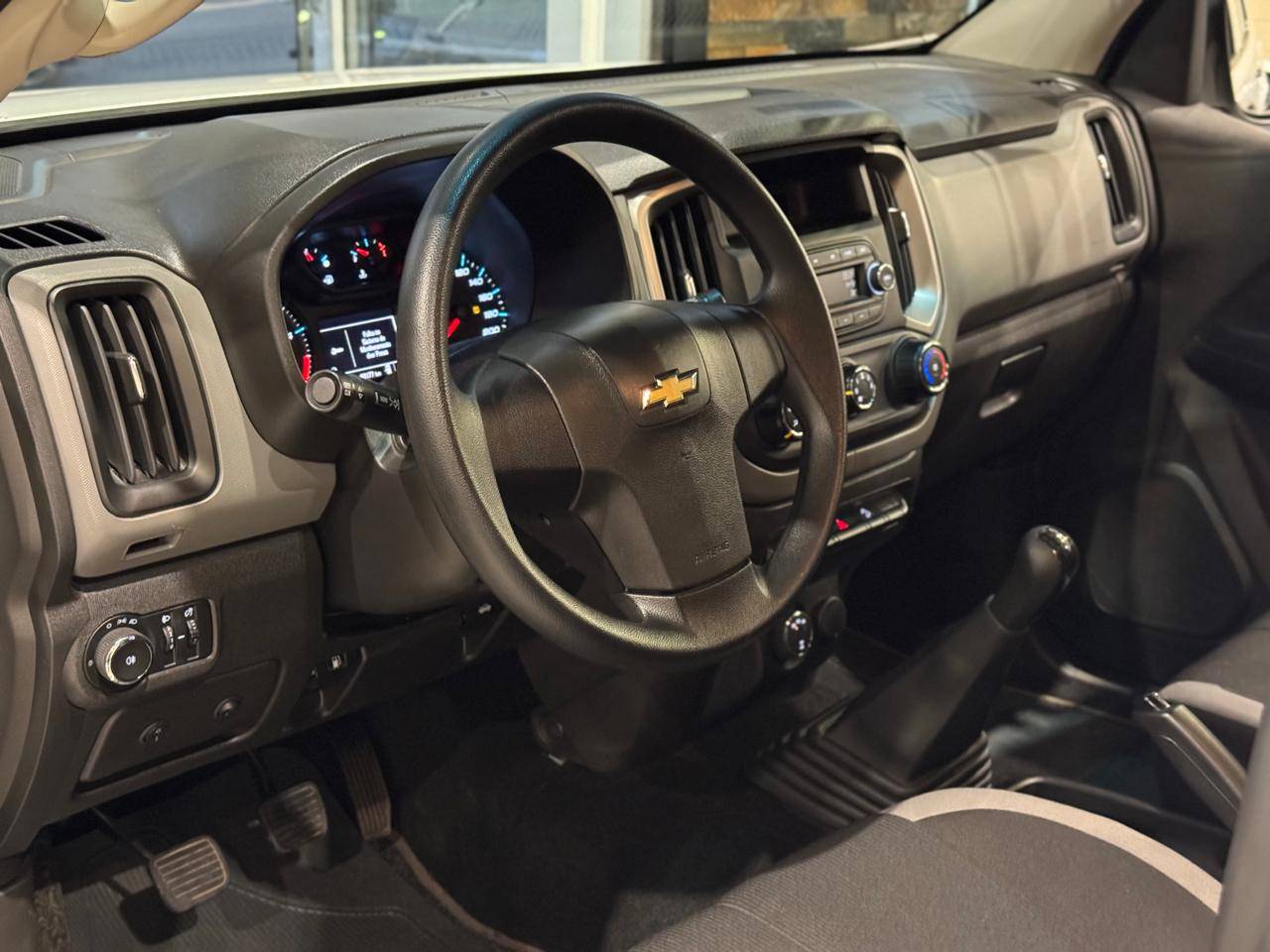 CHEVROLET S10
