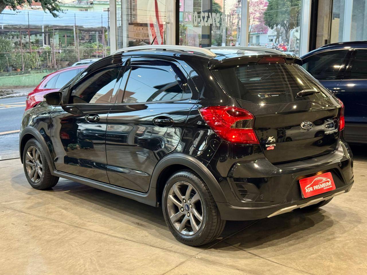FORD KA