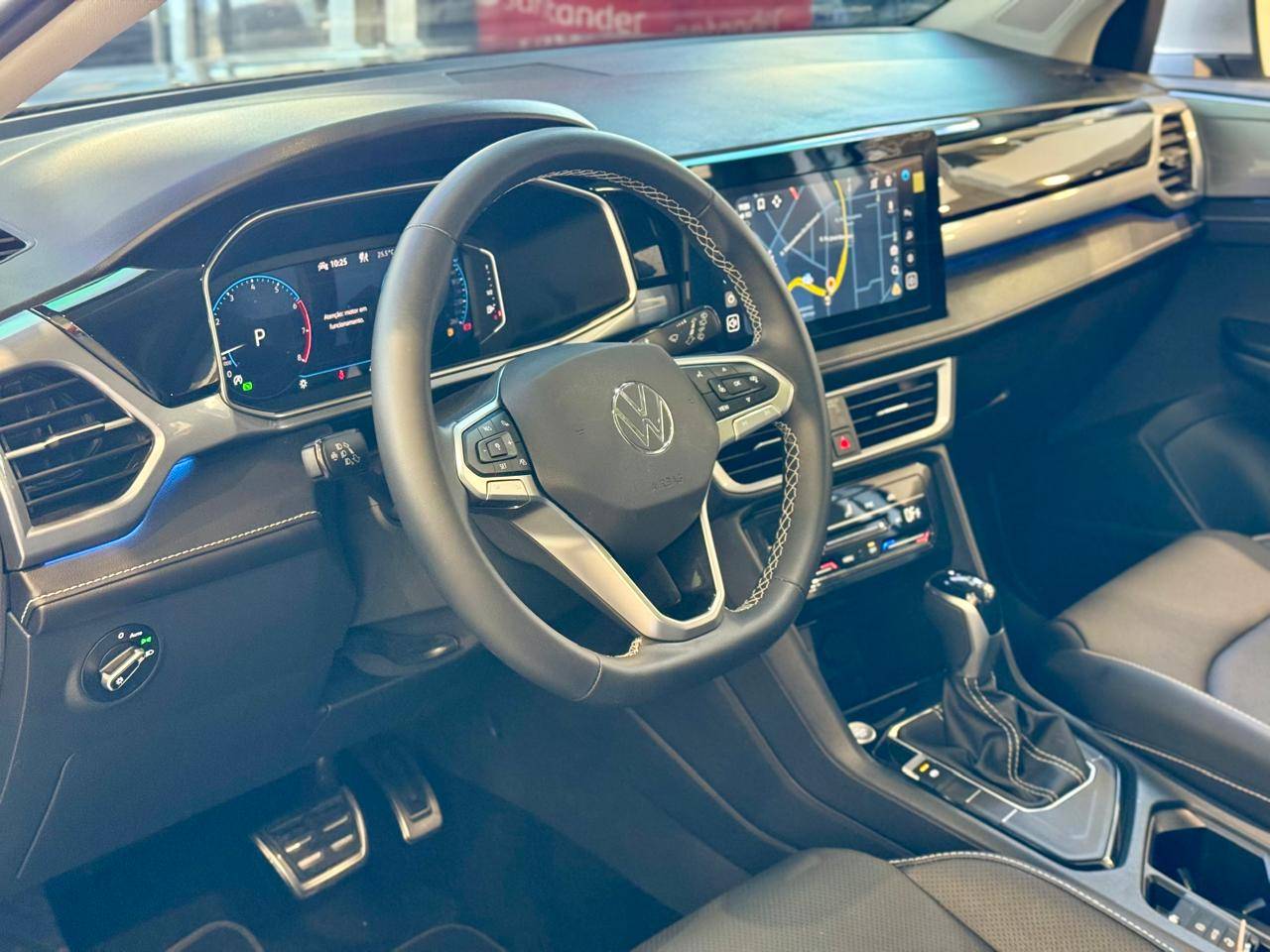 VOLKSWAGEN TAOS