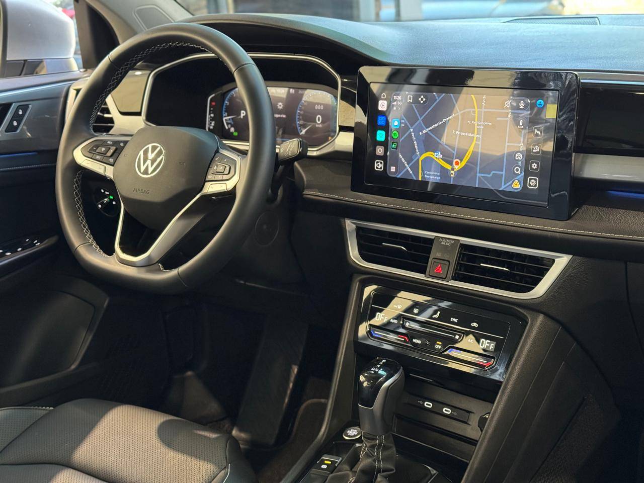 VOLKSWAGEN TAOS