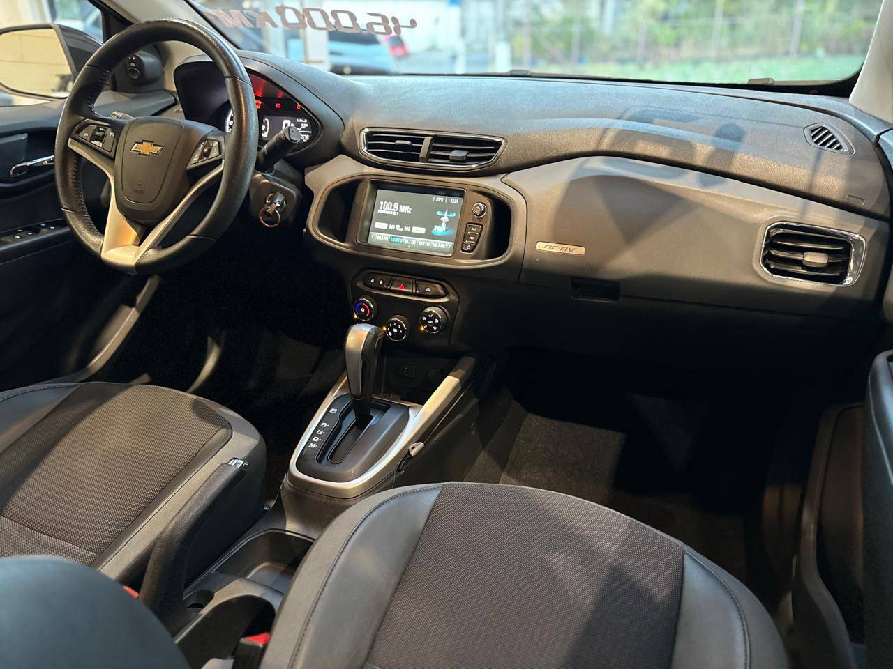 CHEVROLET ONIX