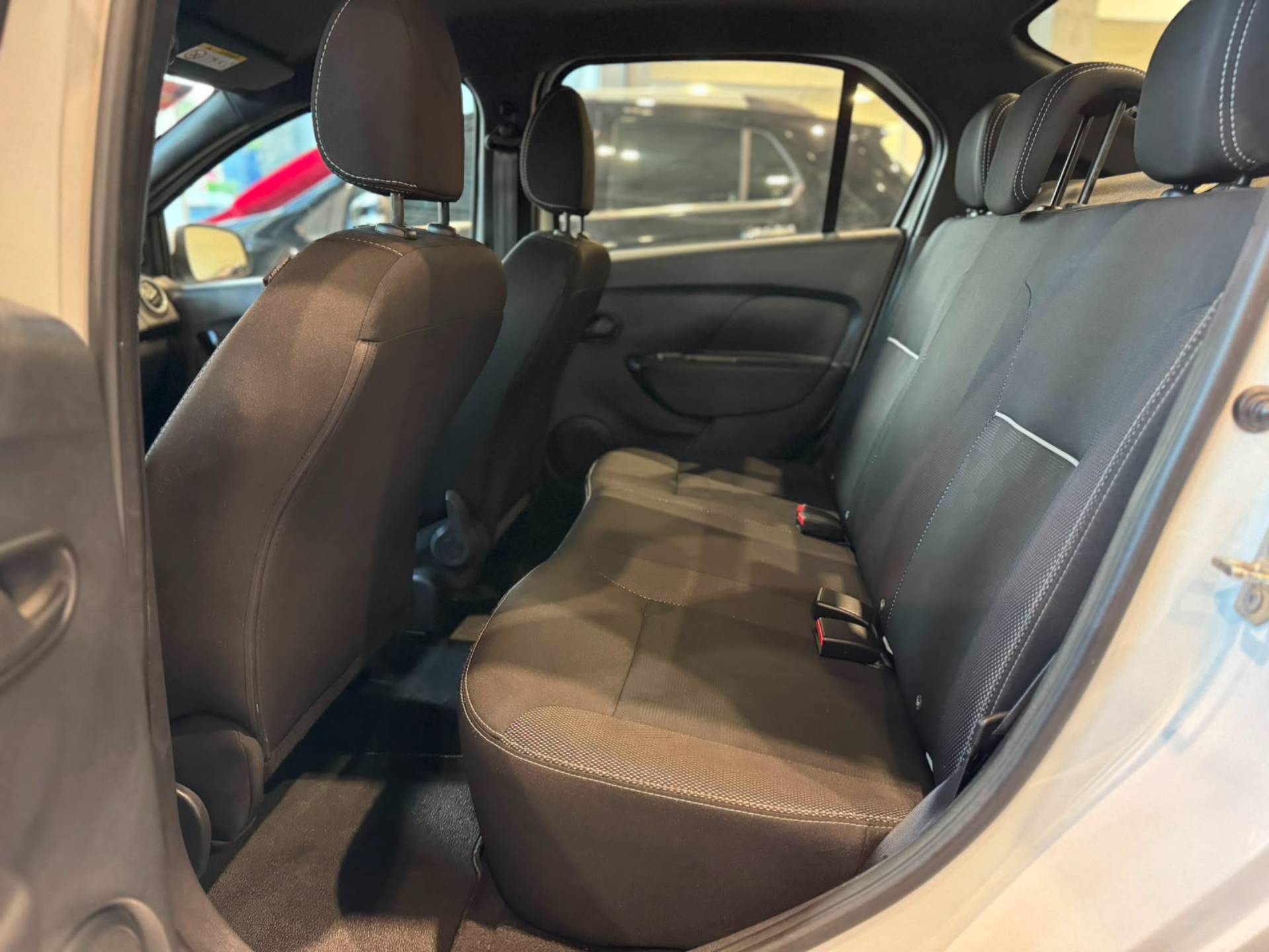 RENAULT LOGAN