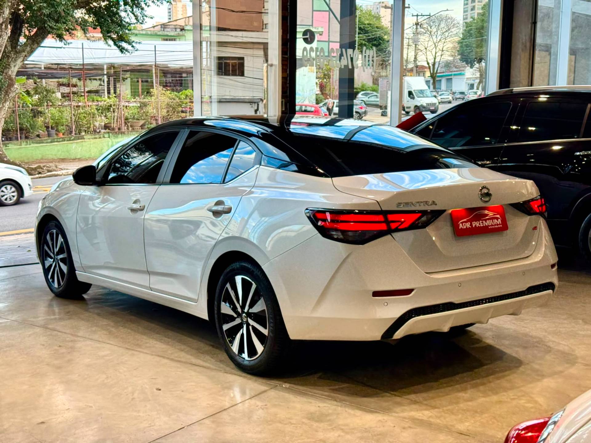 NISSAN SENTRA