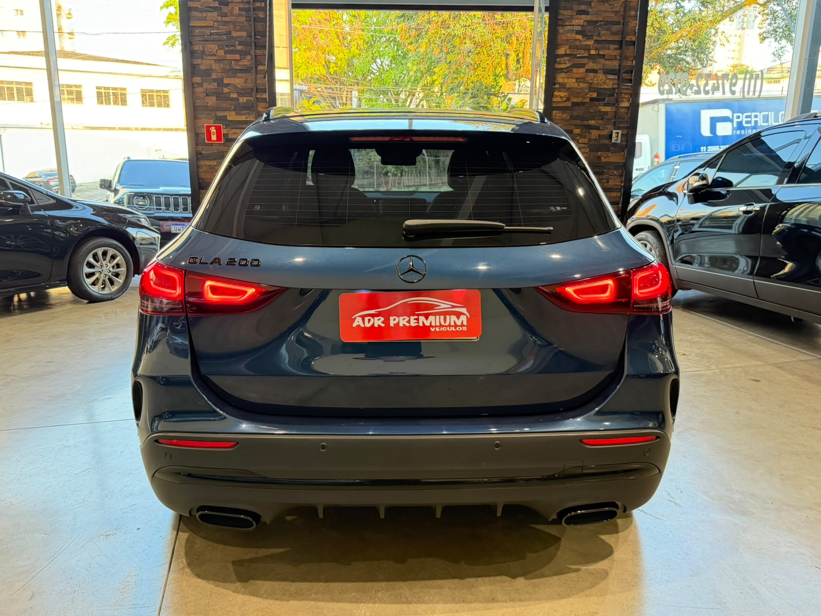 MERCEDES-BENZ GLA 200