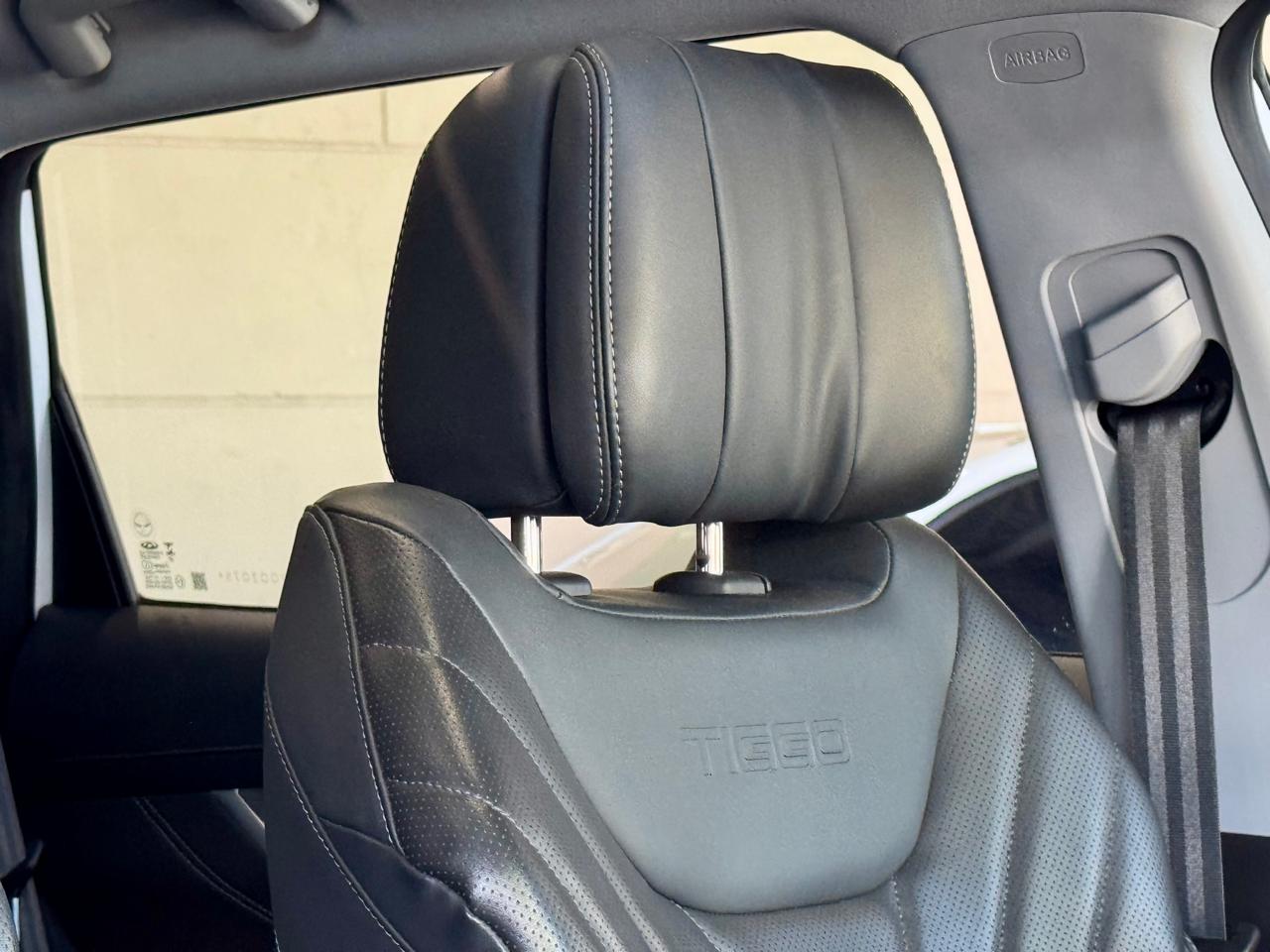 CHERY TIGGO 8