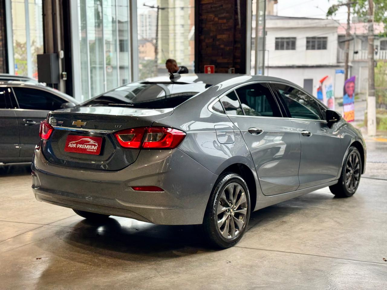 CHEVROLET CRUZE