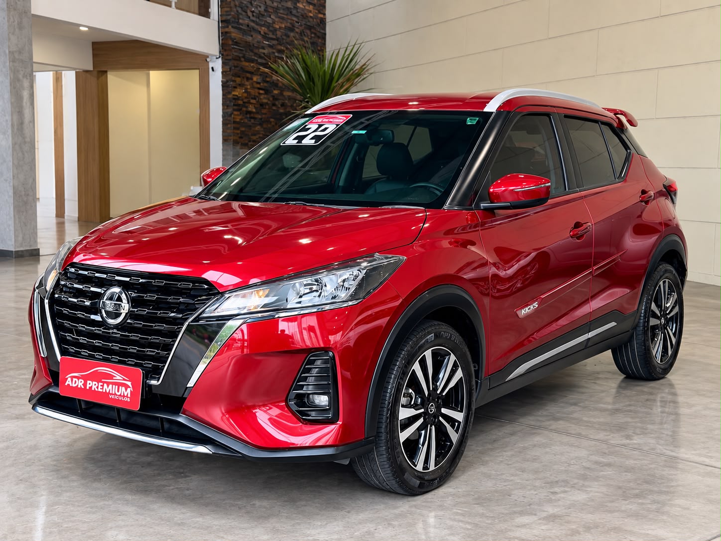 NISSAN KICKS