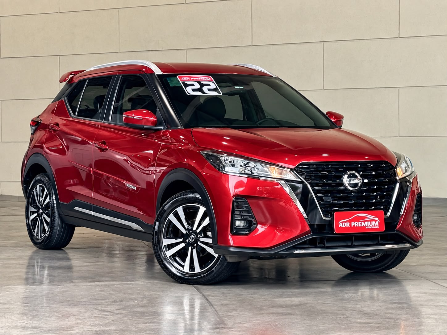 NISSAN KICKS