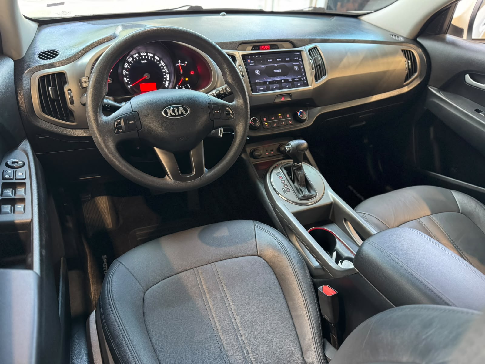 KIA SPORTAGE