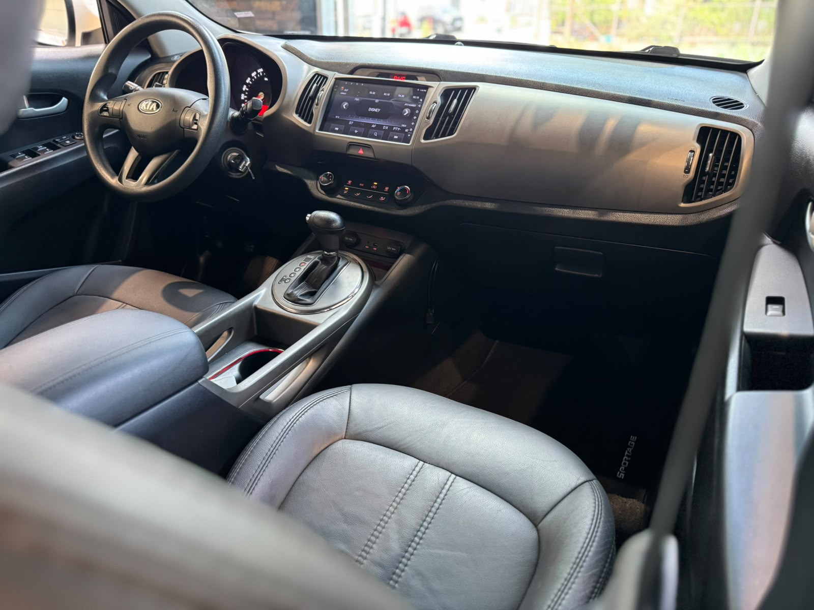 KIA SPORTAGE