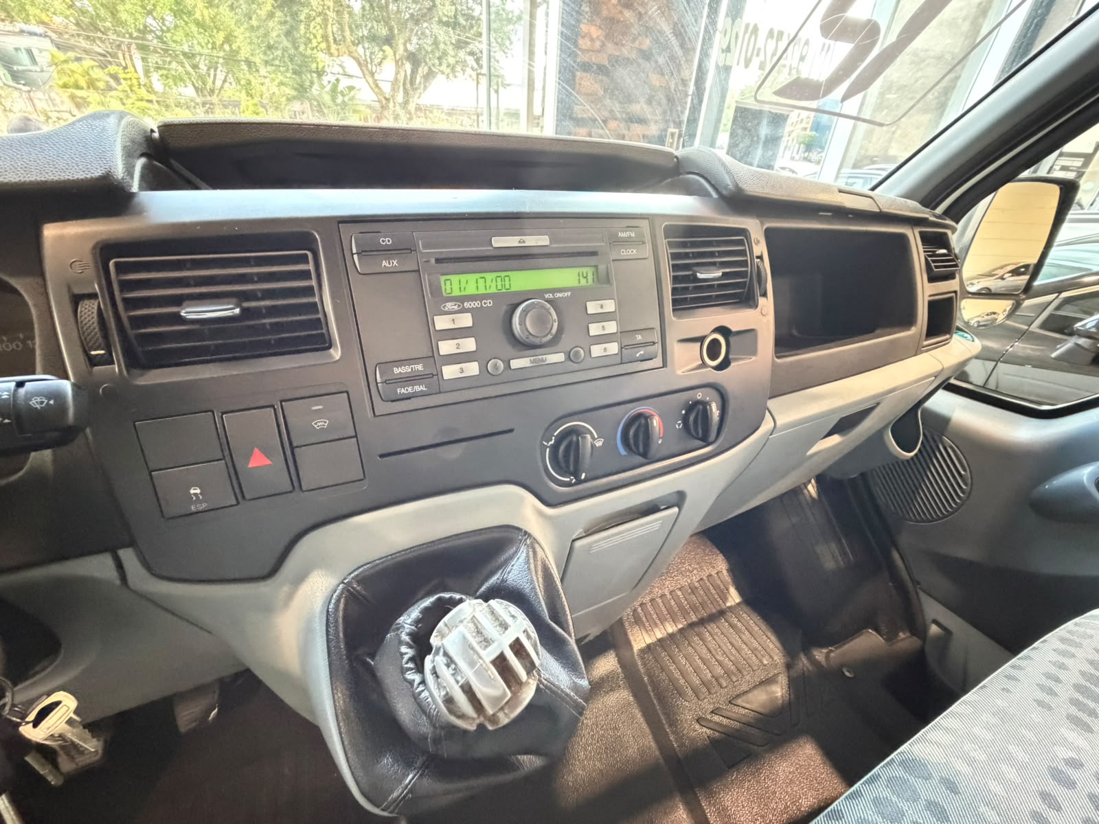 FORD TRANSIT
