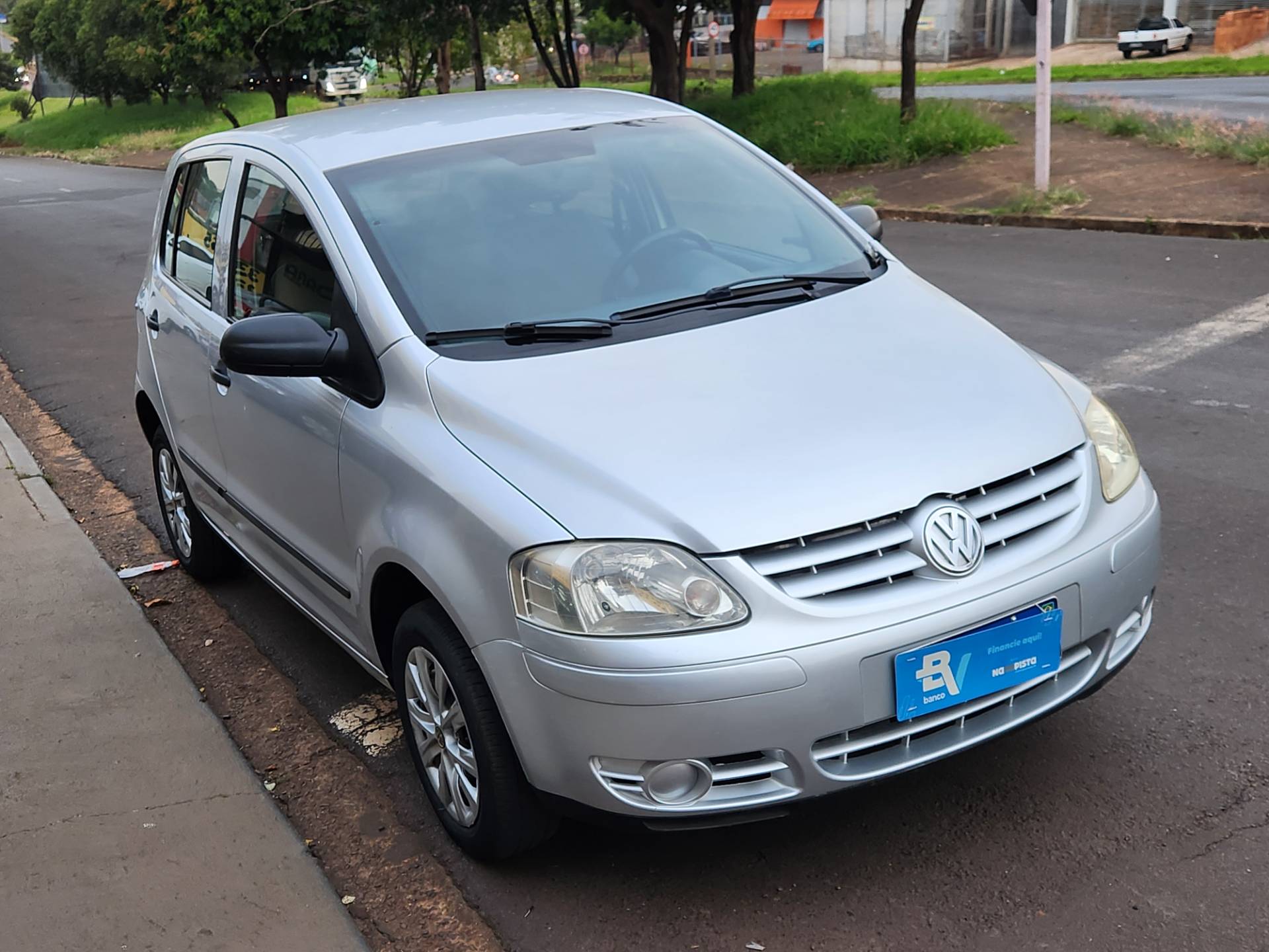VOLKSWAGEN FOX