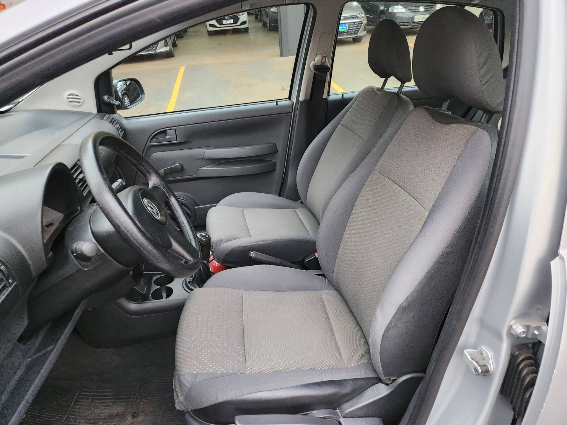 VOLKSWAGEN FOX