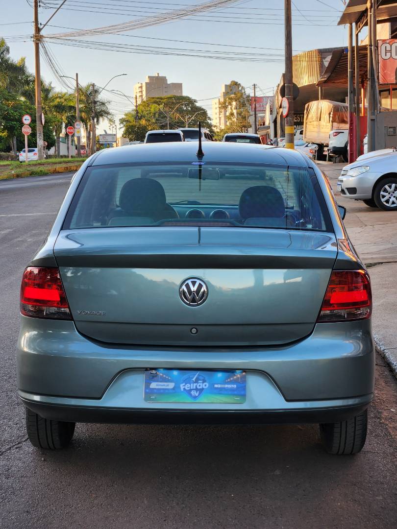 VOLKSWAGEN VOYAGE