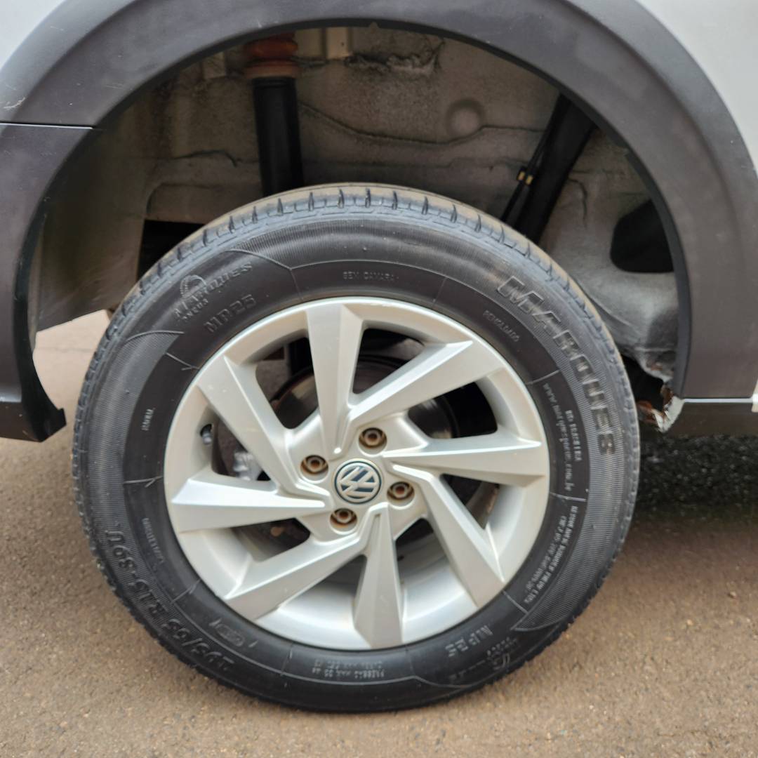VOLKSWAGEN SAVEIRO