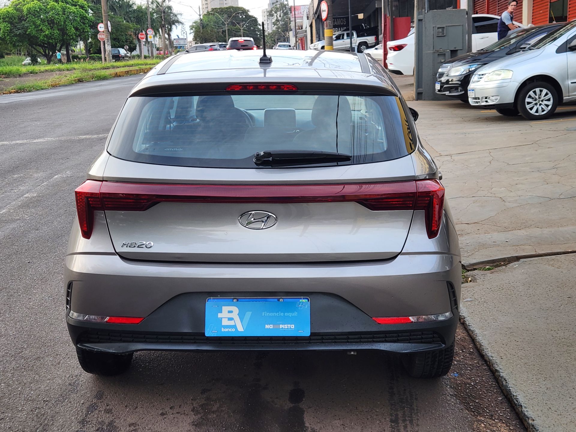 HYUNDAI HB20