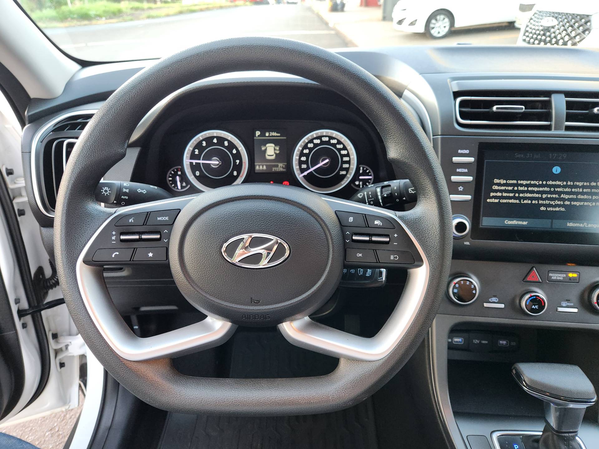 HYUNDAI CRETA